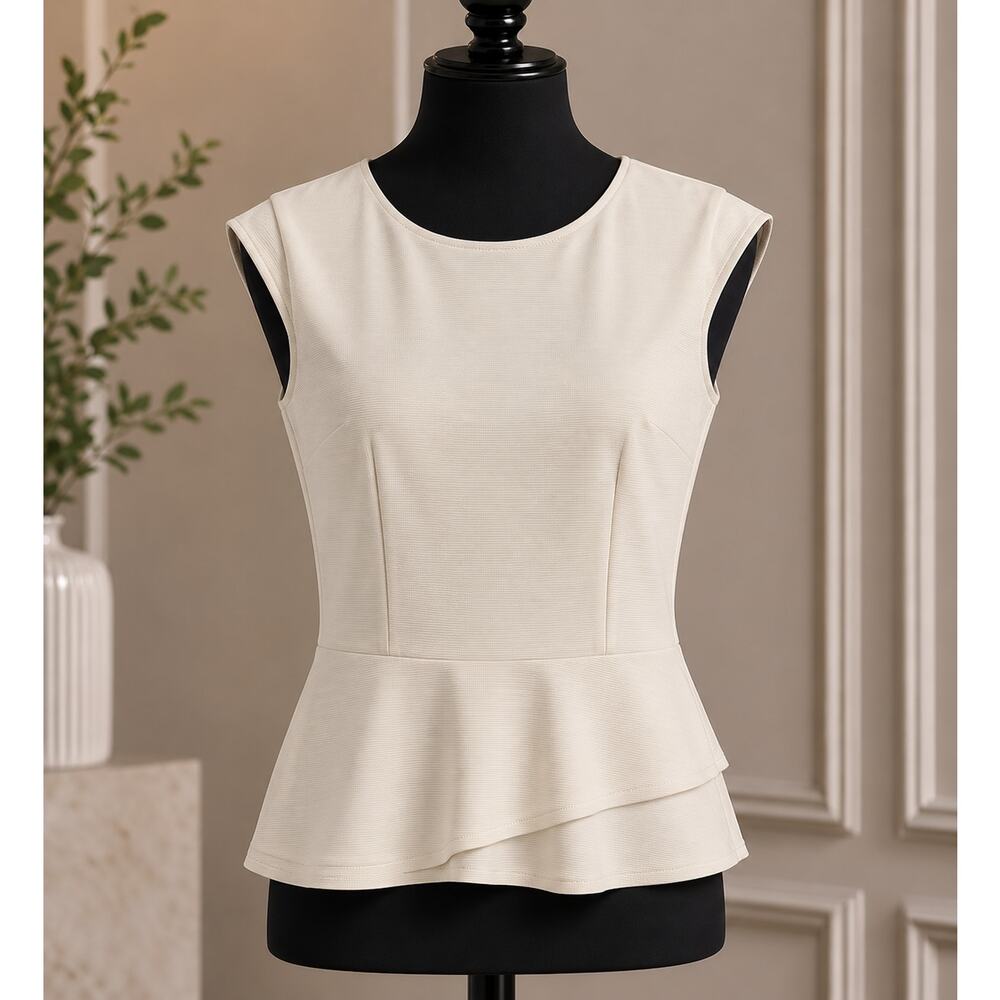 Ann Taylor Womens Ivory Cap Sleeve Top Size M Business Attire/Formal